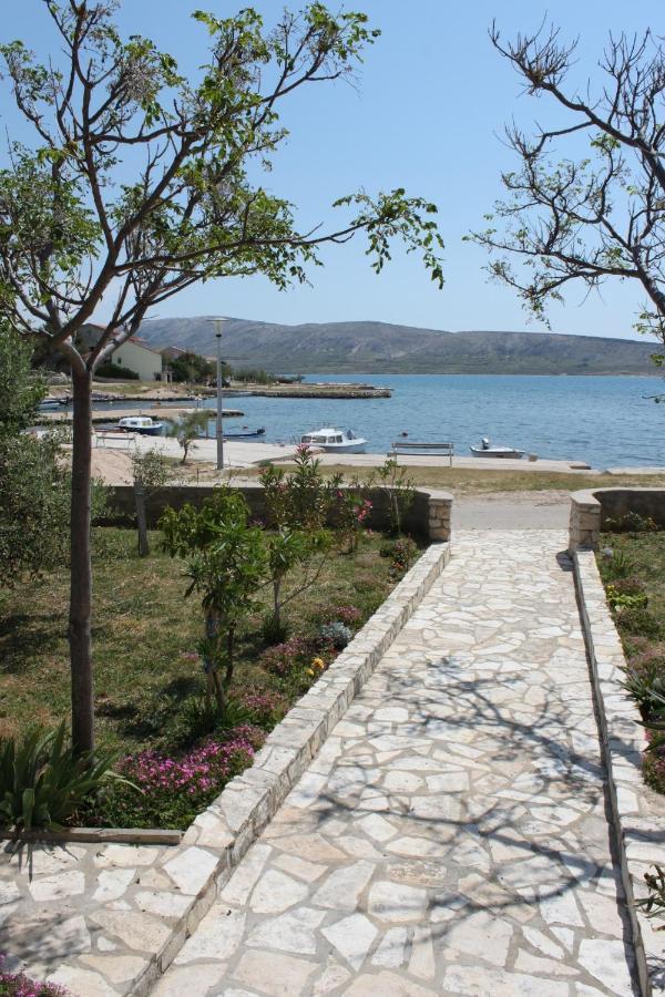 Apartments By The Sea Kustici, Pag - 6355 Zewnętrze zdjęcie