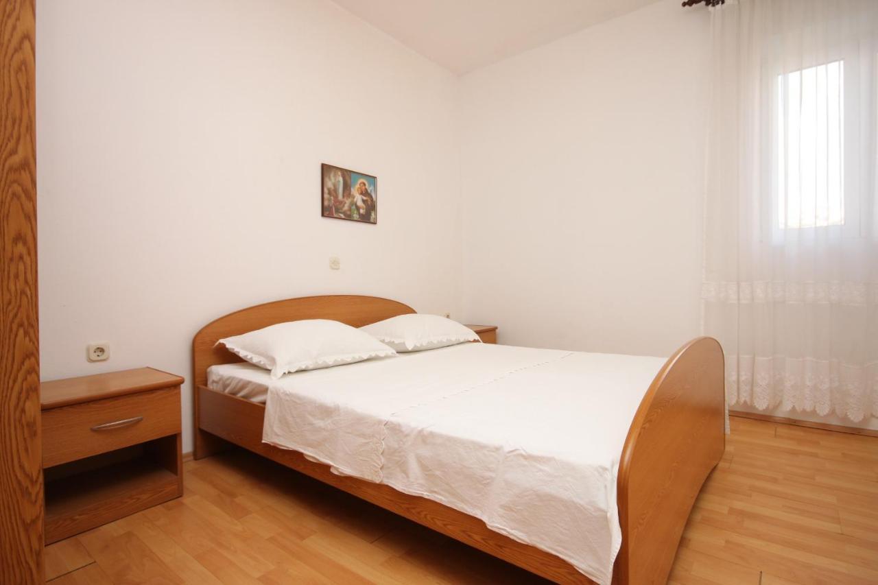 Apartments By The Sea Kustici, Pag - 6355 Zewnętrze zdjęcie