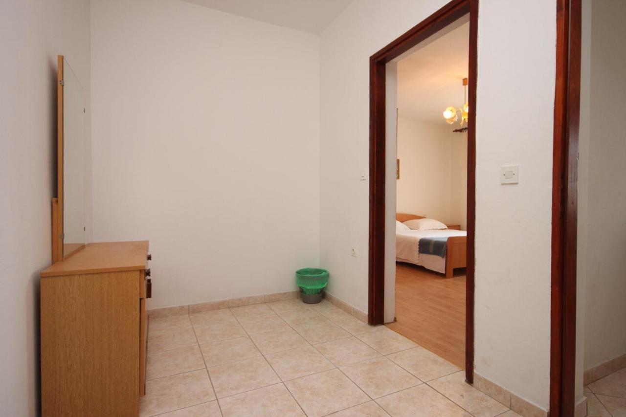 Apartments By The Sea Kustici, Pag - 6355 Zewnętrze zdjęcie