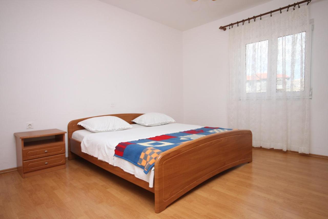 Apartments By The Sea Kustici, Pag - 6355 Zewnętrze zdjęcie